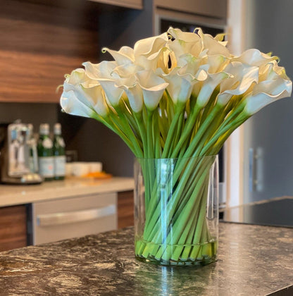 White Calla Lily Arrangement in Glass Vase