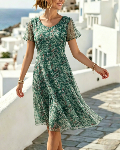 Ana | Loose and lightweight floral midi dress